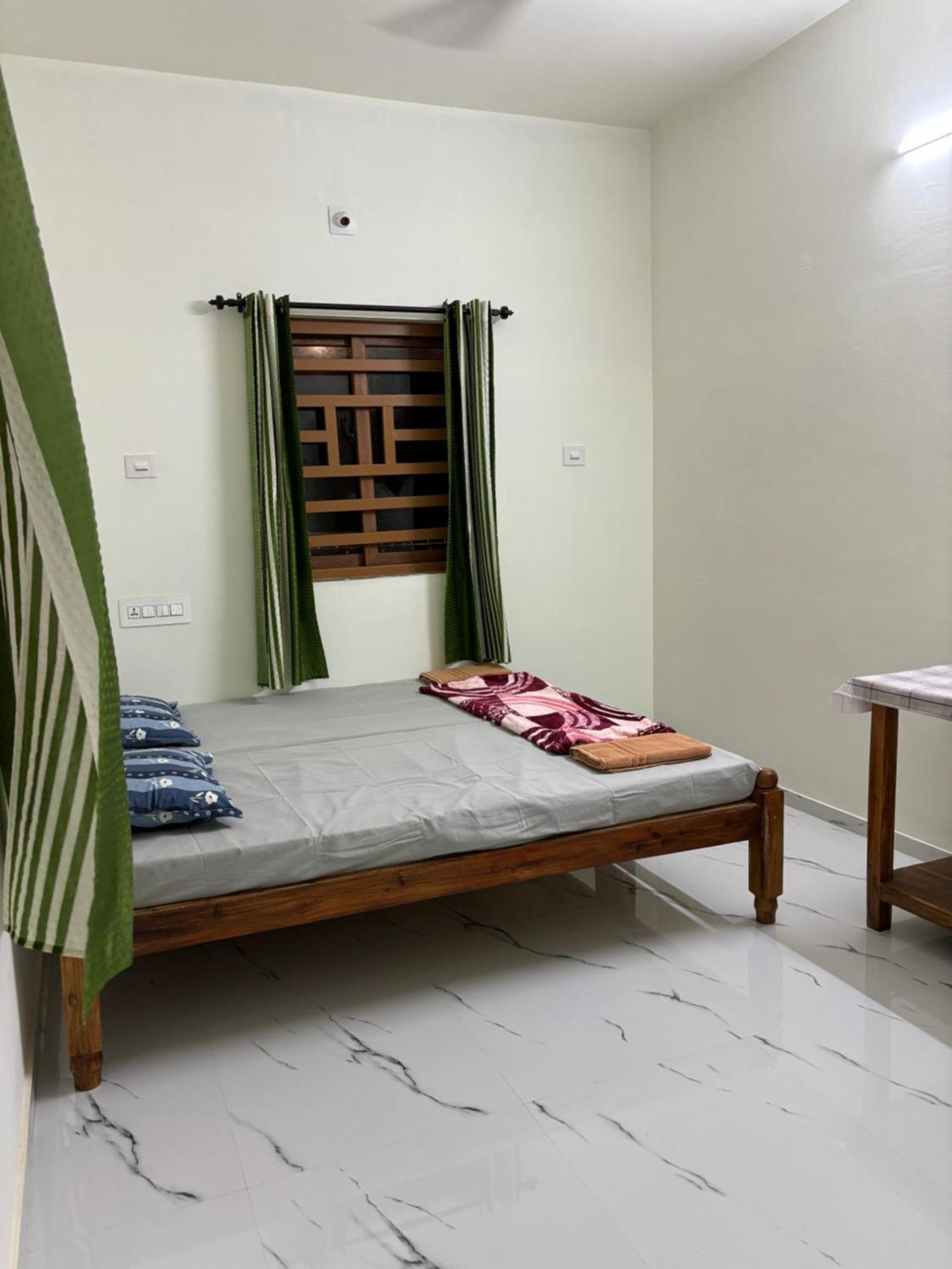 Golden Beach Home Stay Alappuzha Exterior foto
